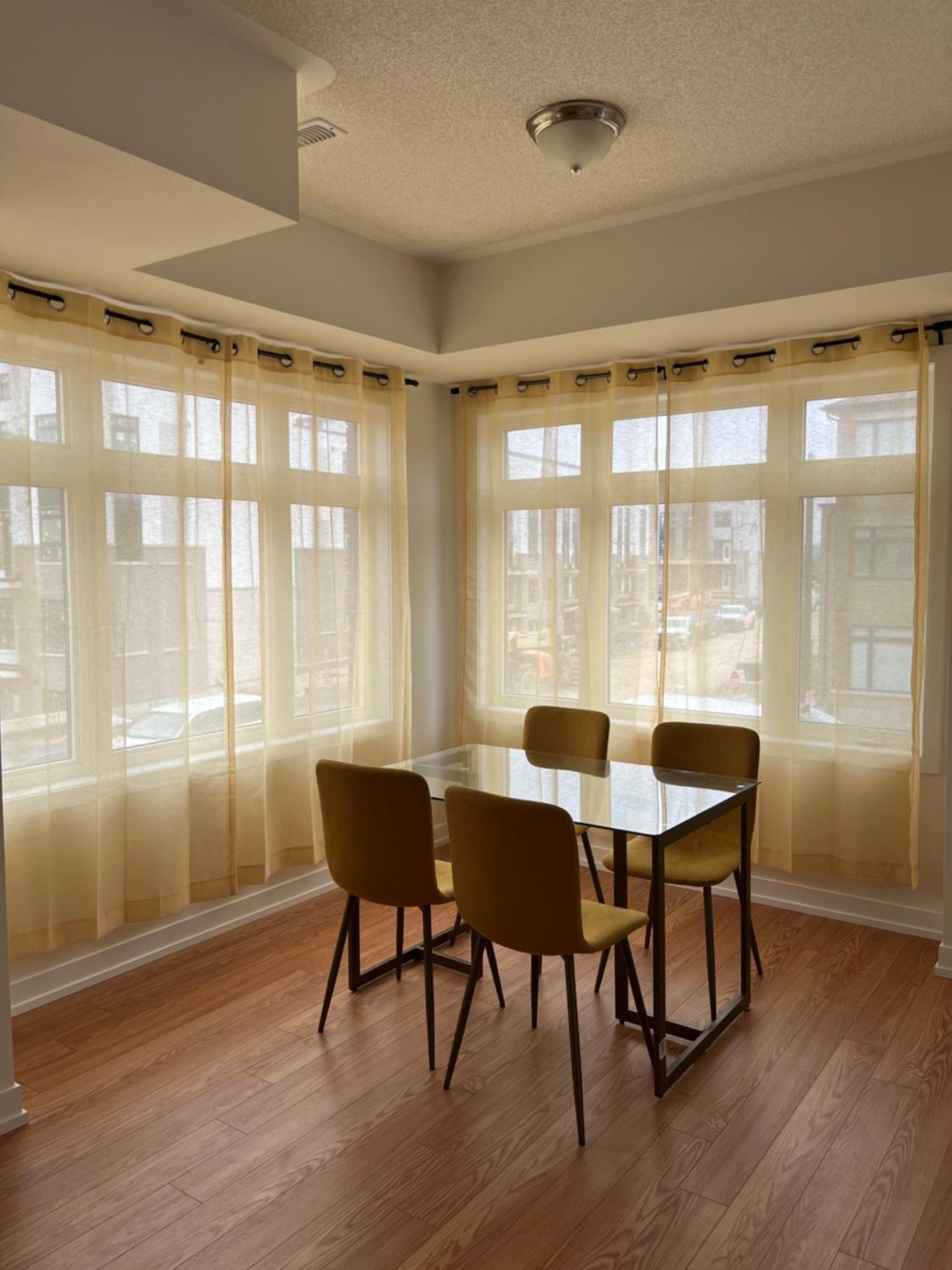 Ferienwohnung Luxury Brand New Townhouse In Milton Ontario Exterior foto